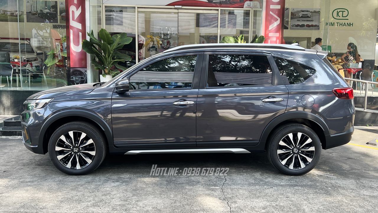 Honda BR-V màu Xám 2023: hình ảnh xe, báo giá lăn bánh